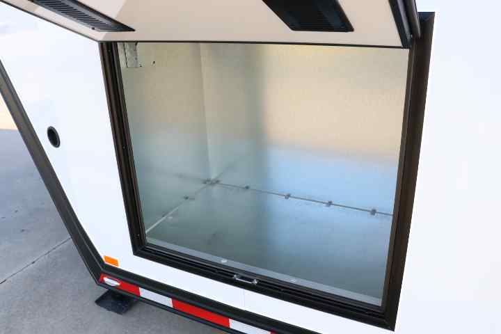 inTech Gooseneck Trailer